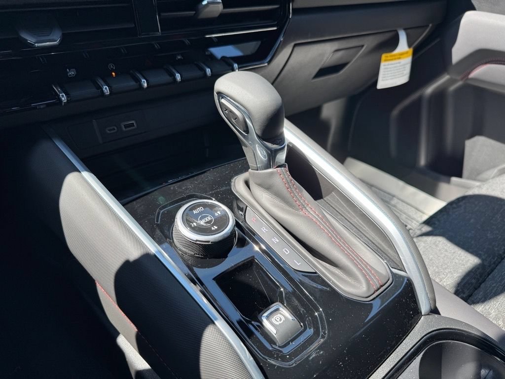 2026 Chevrolet Colorado Z71 - Photo 22