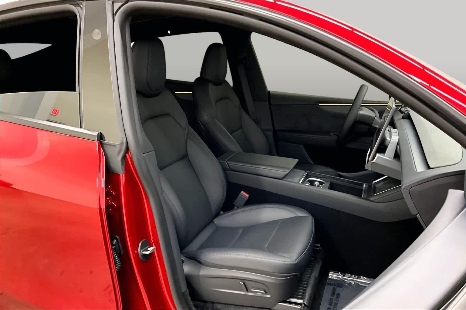 Pre-Owned 2026 Tesla Model Y Long Range Launch Series
