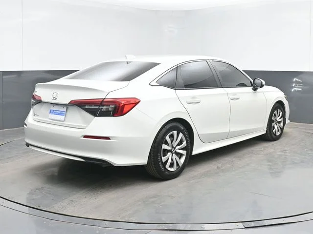 Used 2023 Platinum White Pearl Honda 2.0L 4D LX image 10
