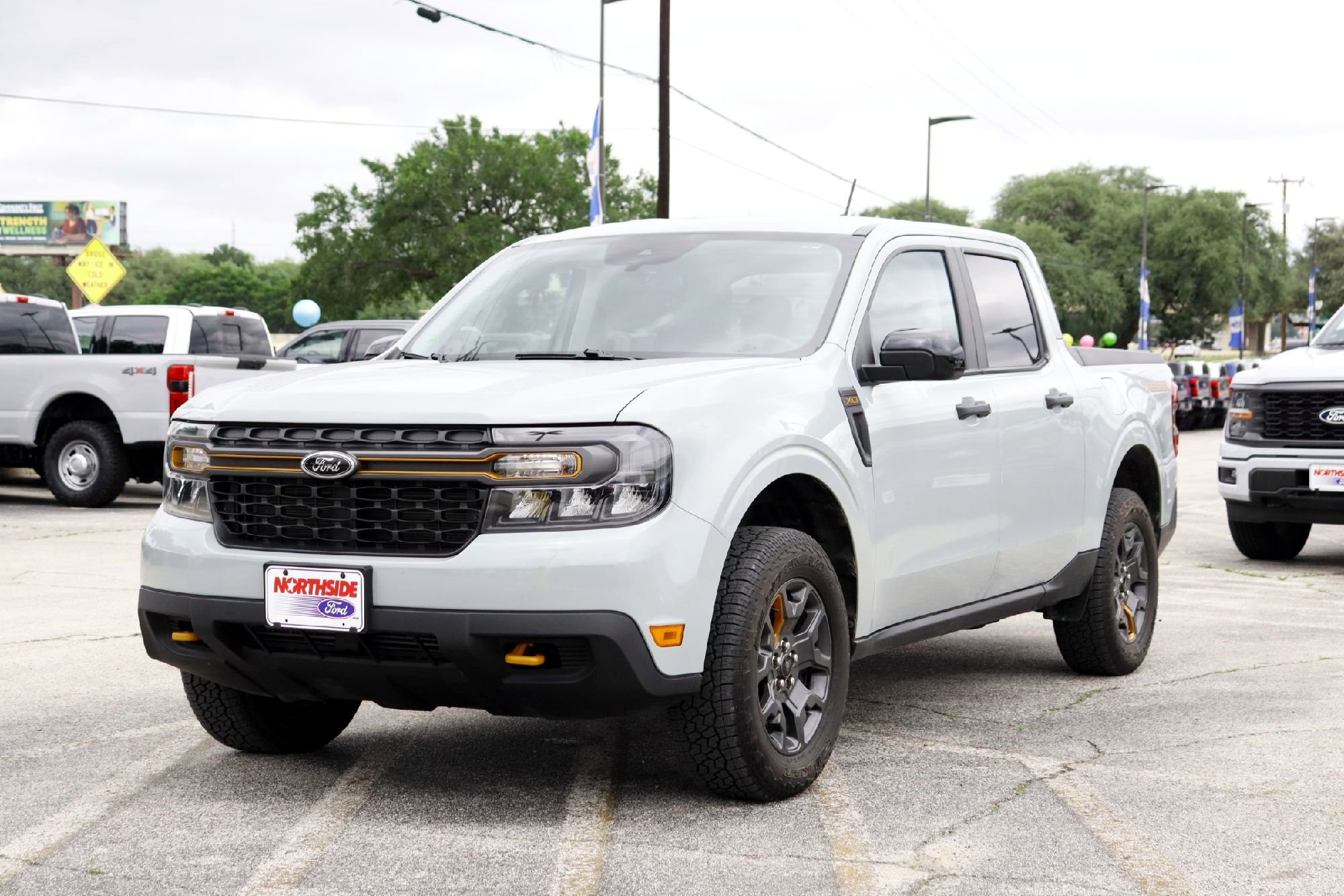 Used 2024 Cactus Gray Ford XLT Advanced image 7