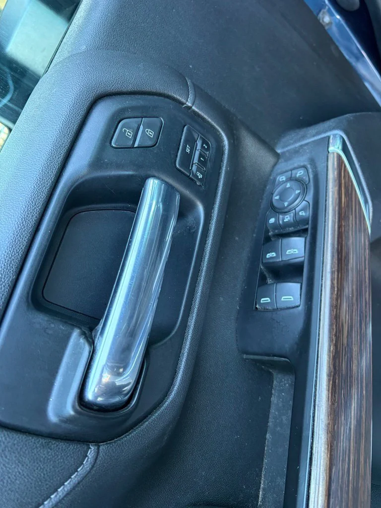 Used 2020 Blue Chevrolet High Country image 15