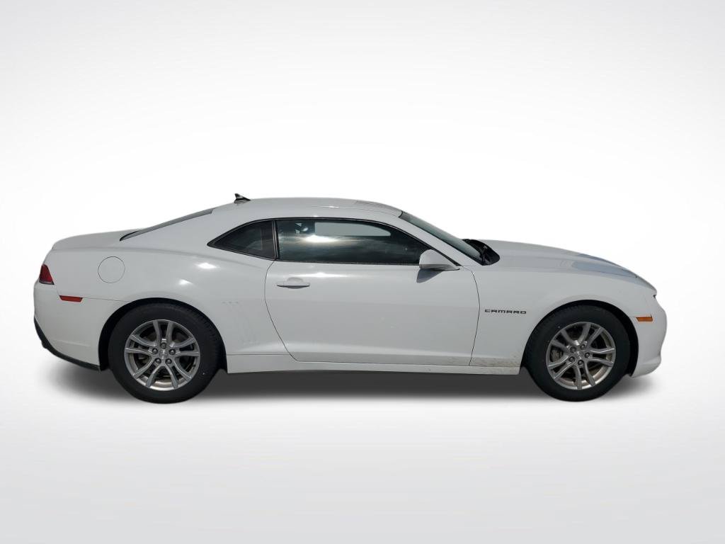 Used 2015 White Chevrolet 2LS image 5