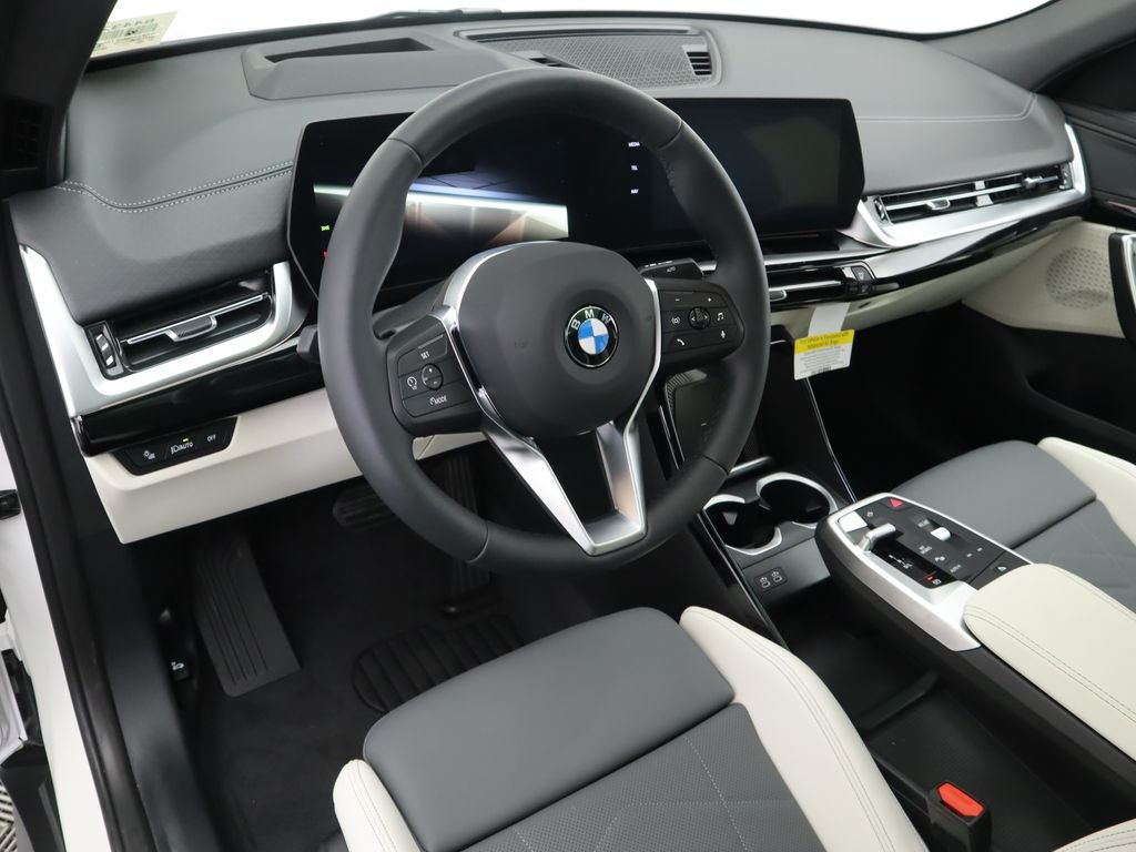 Used 2026 Alpine White BMW xDrive28i image 10