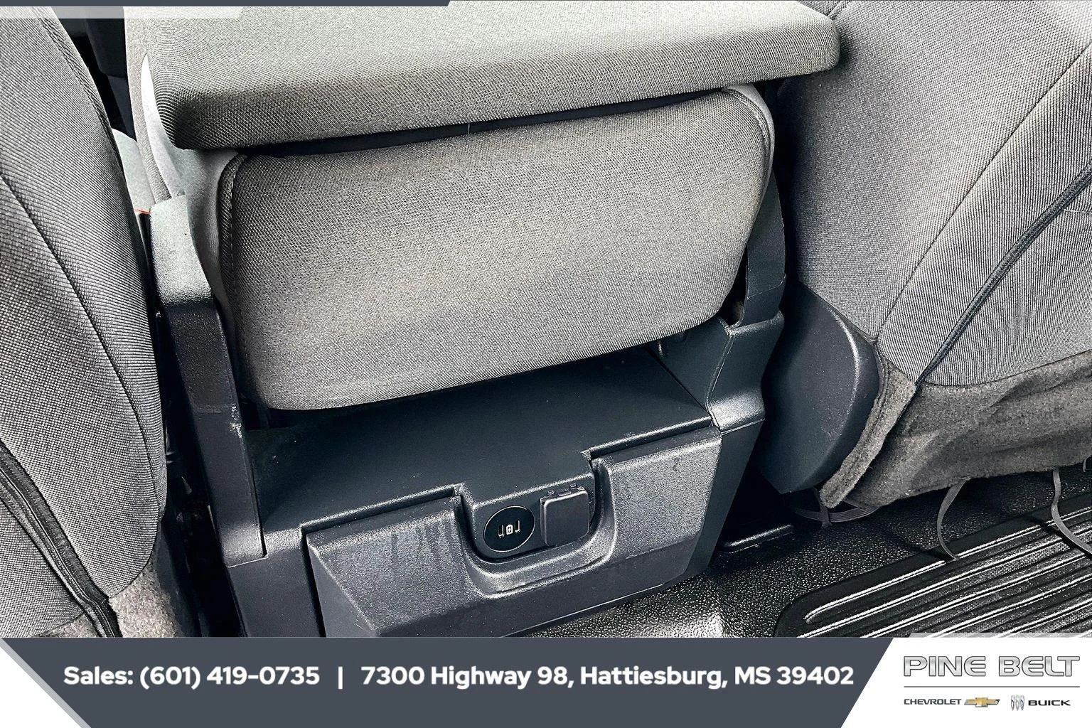 Used 2023 White Ford XL image 25