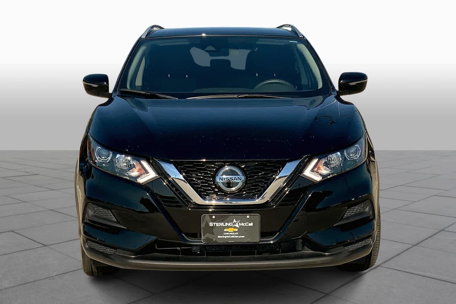 Used 2020 Magnetic Black Pearl Nissan SV image 4
