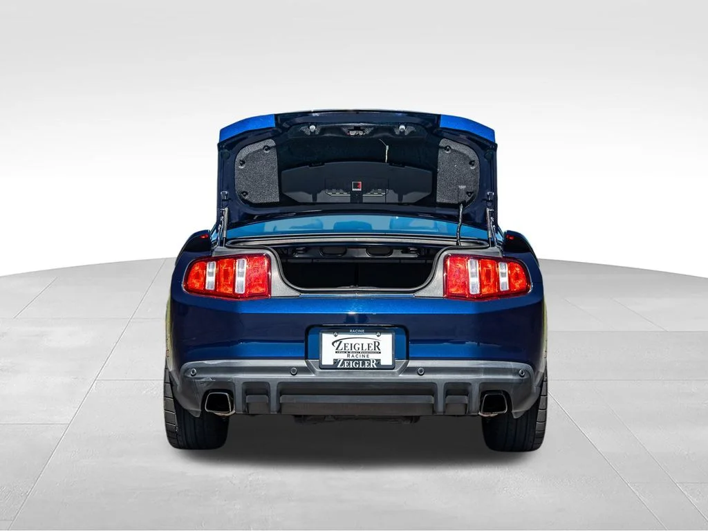 Used 2012 Blue Ford GT Premium image 10