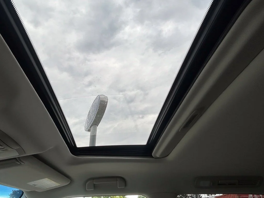 Certified Used 2017 White Nissan Platinum image 21