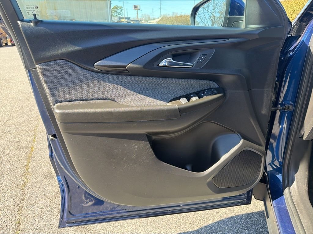 2022 Chevrolet Trailblazer LT - Photo 24