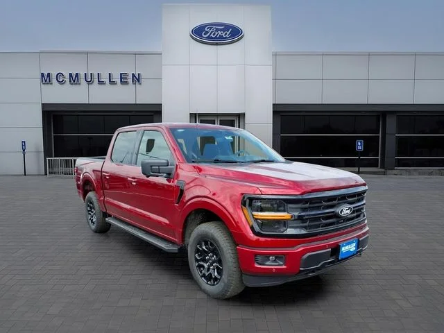 New 2026 Ruby Red Metallic Tinted Clearcoat Ford XLT image 3