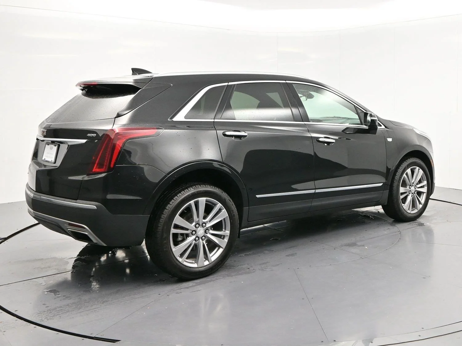 Used 2024 Stellar Black Metallic Cadillac Premium Luxury image 7