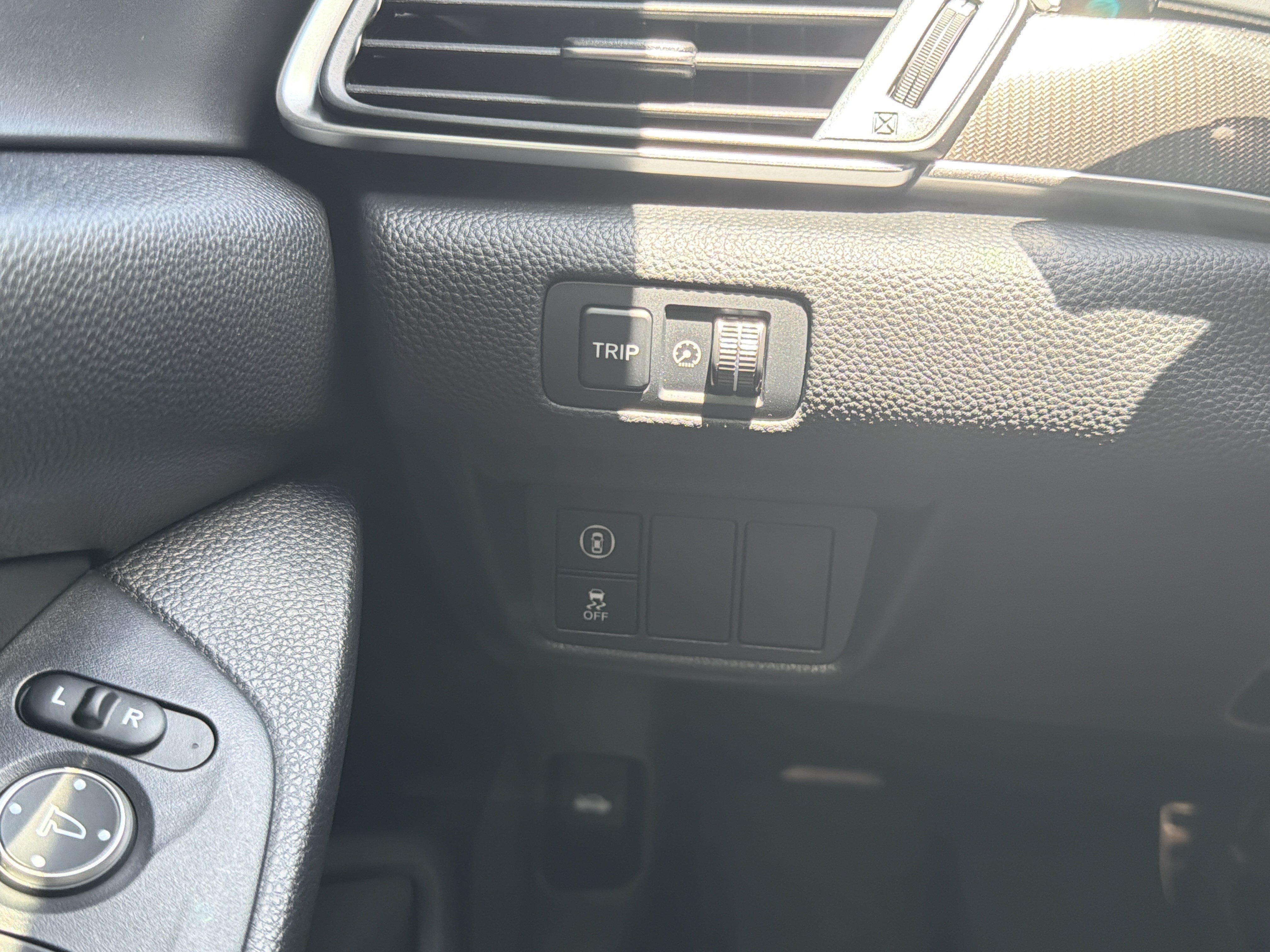 2022 Honda Accord Sport - Photo 12