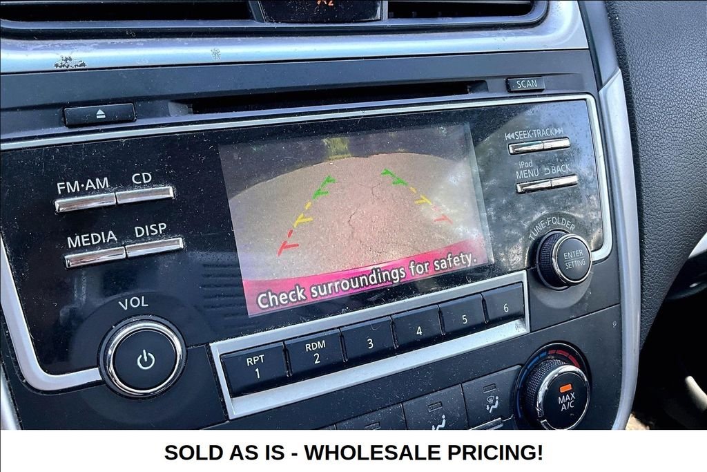 Used 2017 Red Nissan 2.5 S image 14