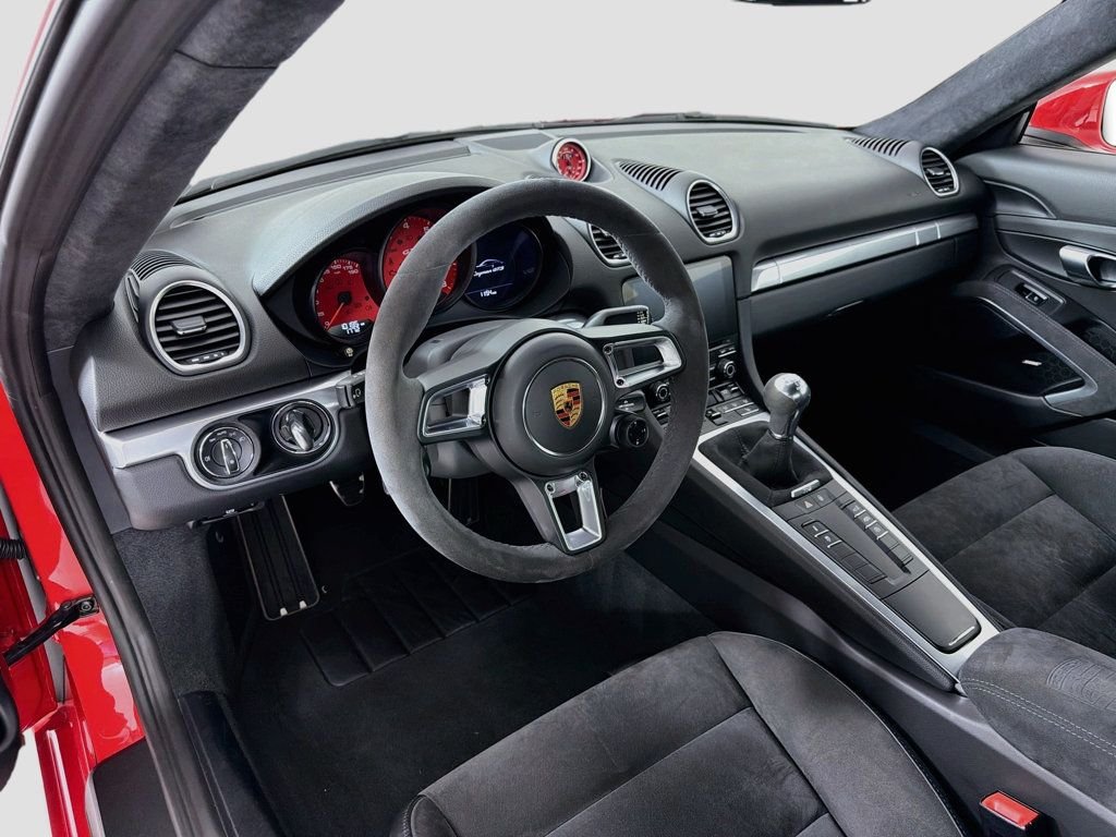 Used 2018 Guards Red Porsche GTS image 4