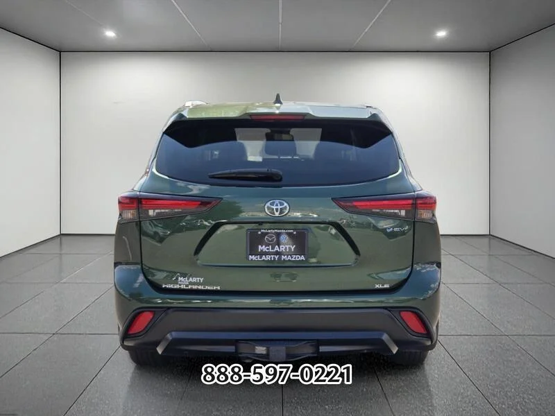 Used 2025 Cypress TOYOTA XLE image 4