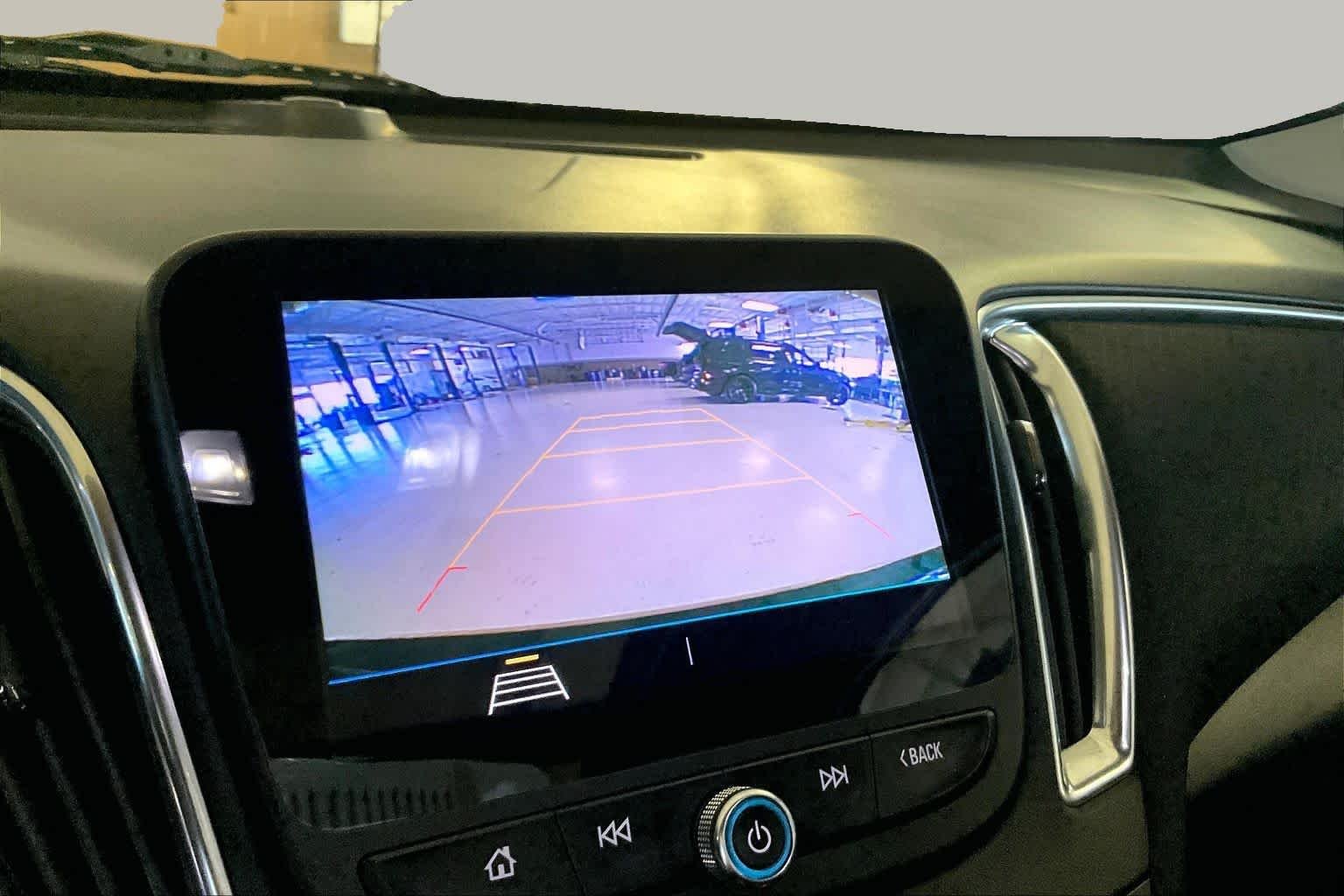 Used 2020 Mosaic Black Metallic Chevrolet LT image 27