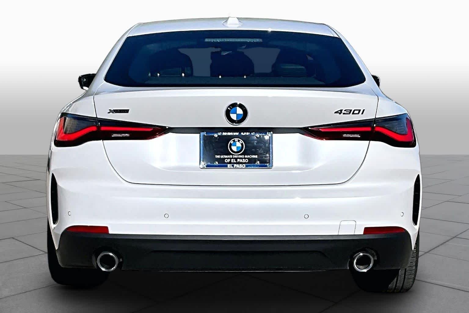 Used 2026 Alpine White BMW 430i xDrive image 4