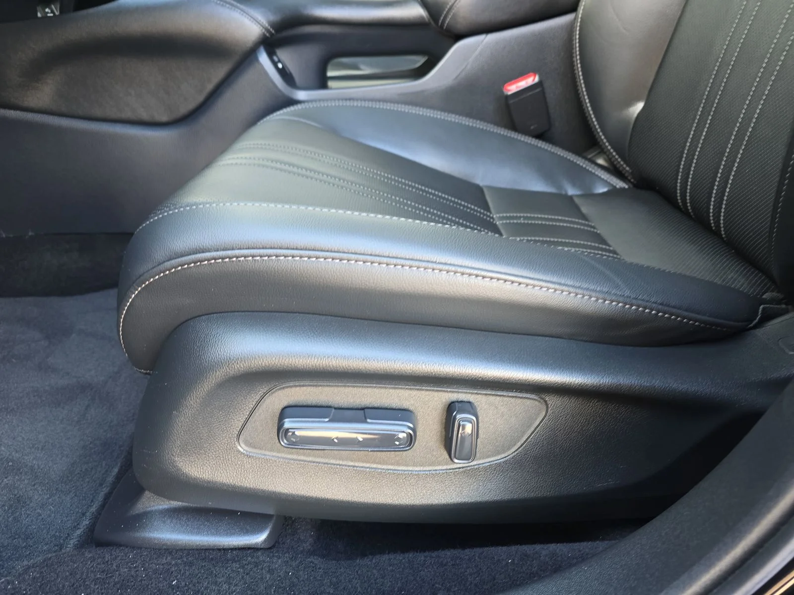 2024 Honda HR-V EX-L - Photo 30