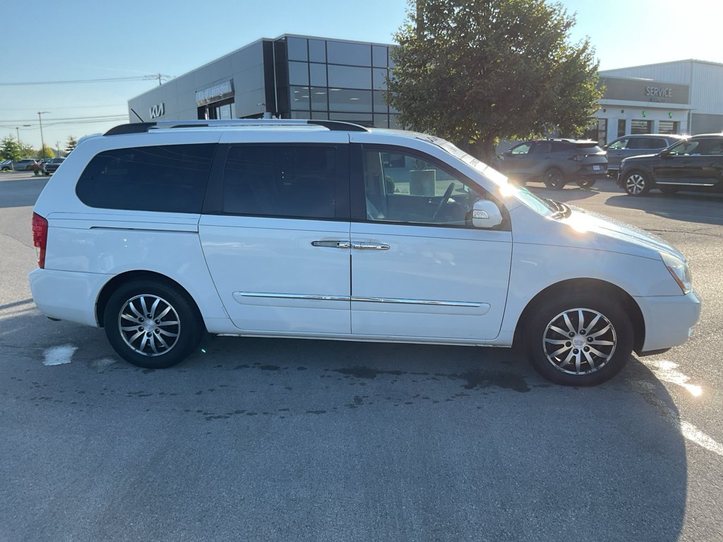 Used 2012 White Kia EX image 9
