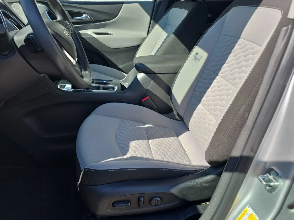 2020 Chevrolet Equinox LS - Photo 20
