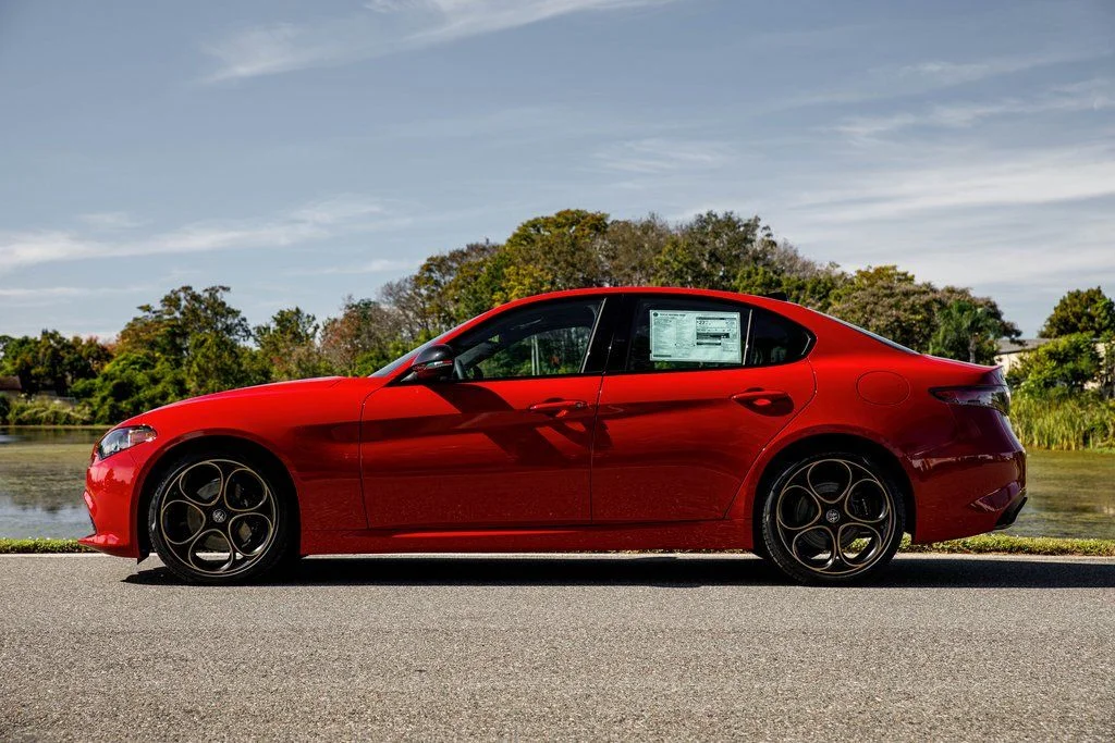 2025 Alfa Romeo Giulia Intensa - Photo 6