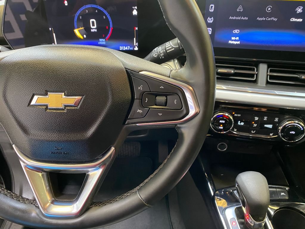 Used 2025 Black Chevrolet LT image 30