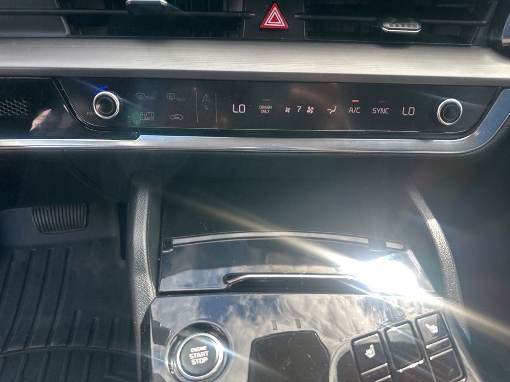 Used 2024 Blue Kia EX image 15