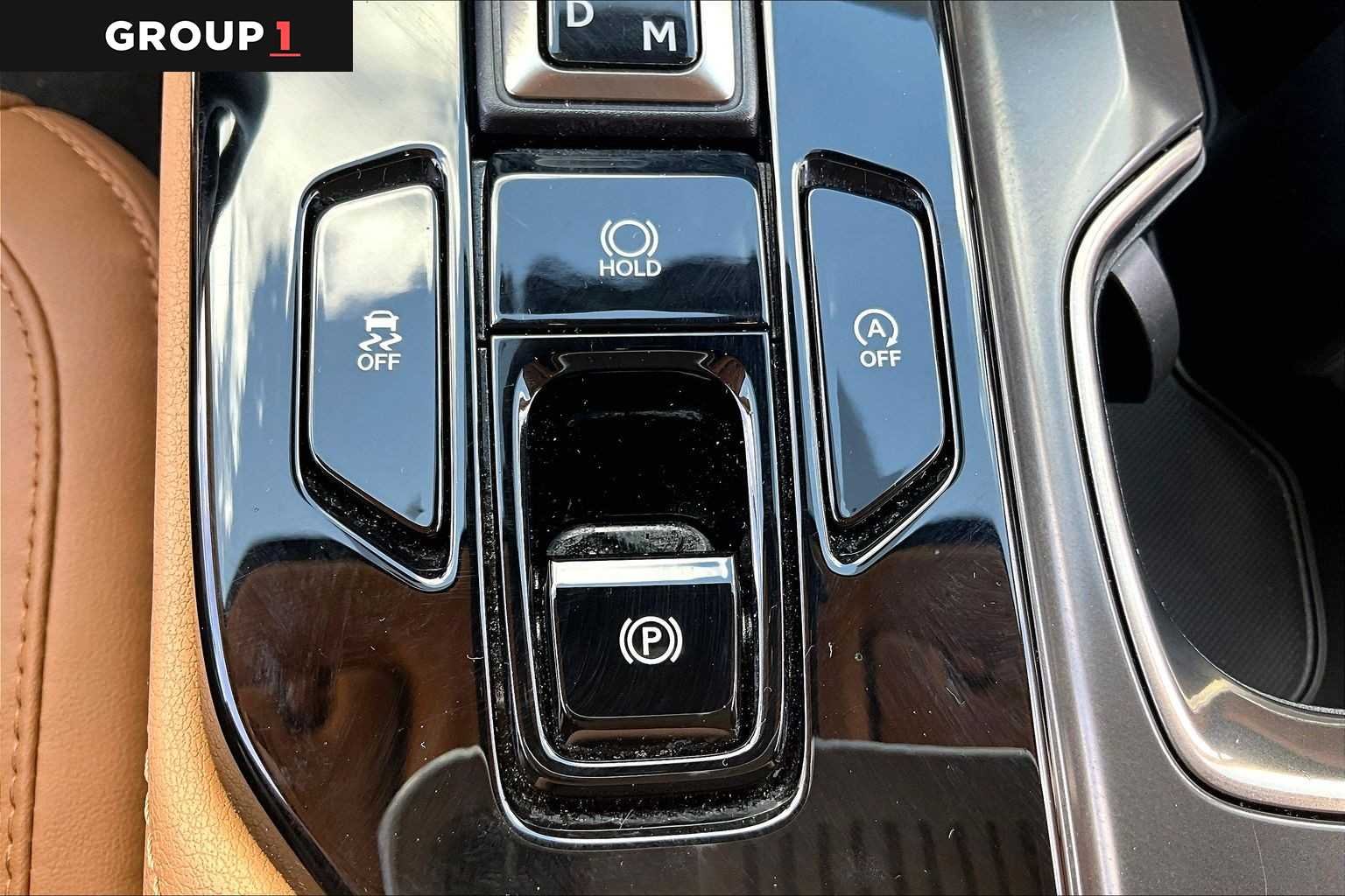 Certified Used 2024 Caviar Lexus  image 32