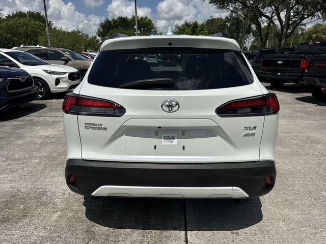 2023 Toyota Corolla Cross XLE - Photo 24