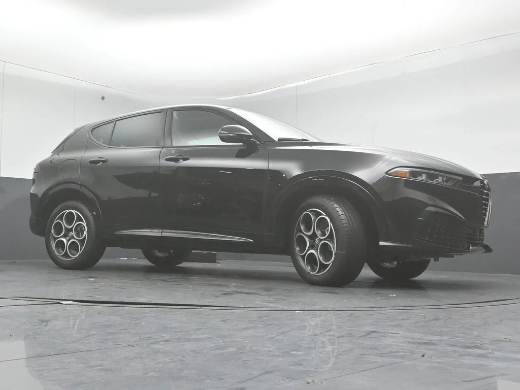 2026 Alfa Romeo Tonale Sprint - Photo 38