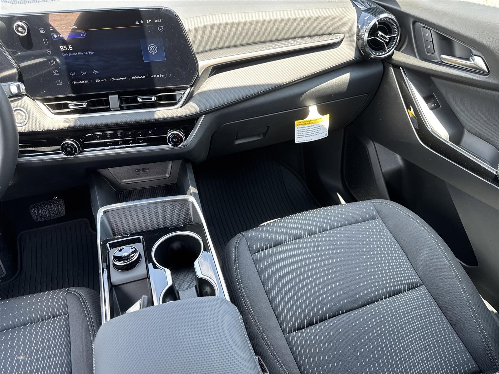 2026 Chevrolet Equinox LT - Photo 32