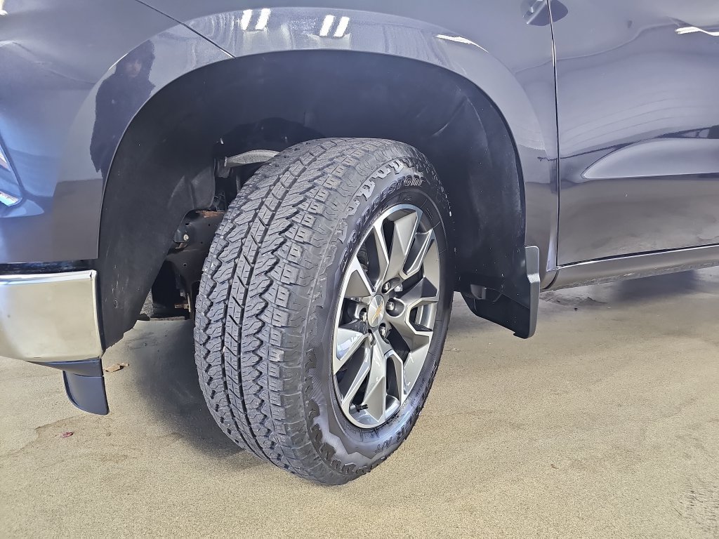 Certified Used 2024 Dark Ash Metallic Chevrolet LT (2FL) image 37