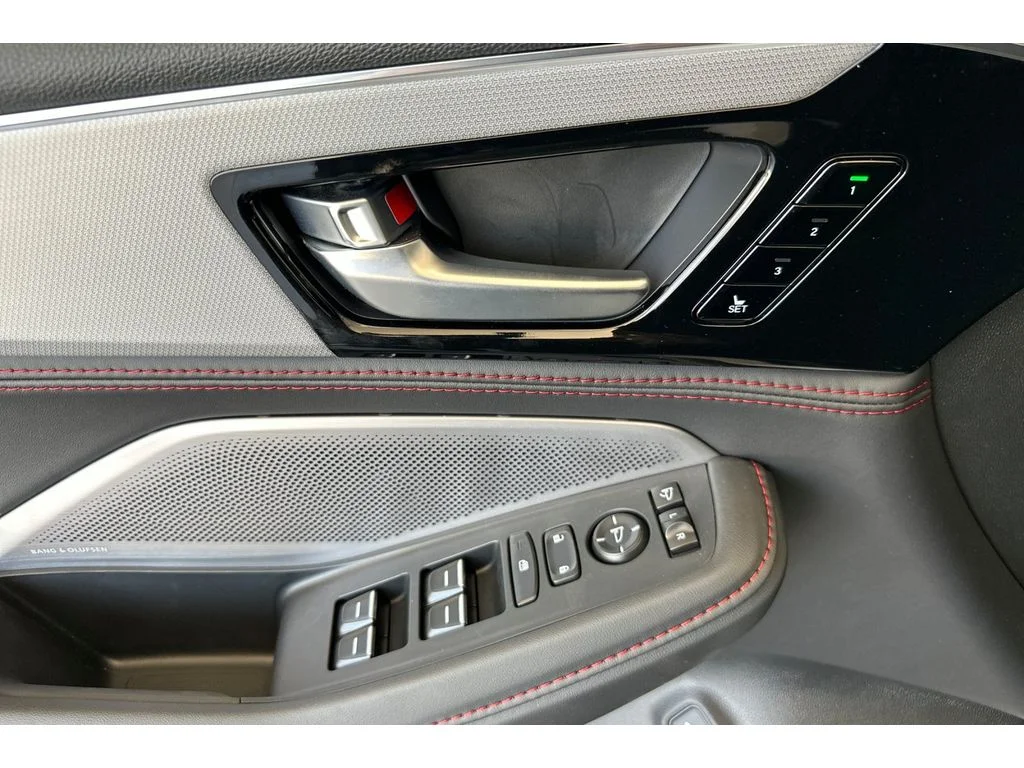 2026 Acura MDX A-Spec Package - Photo 9