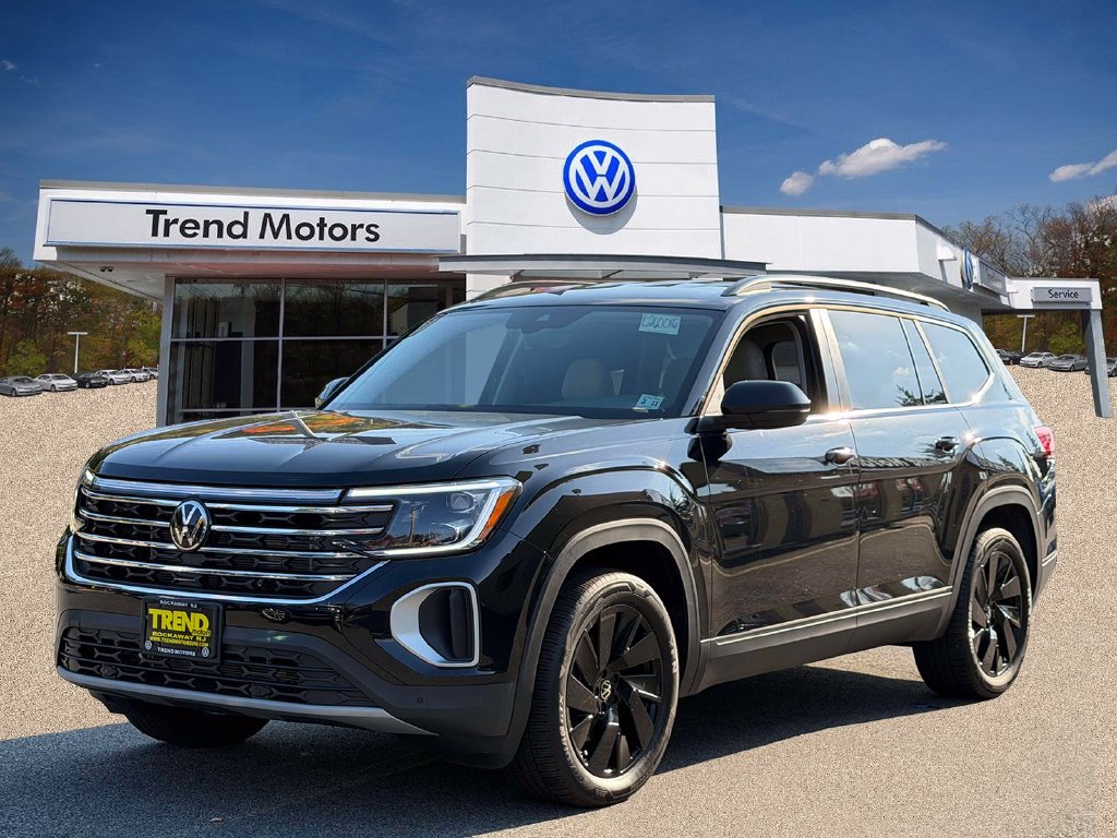 2026 Volkswagen Atlas SE w/Tech - Photo 2