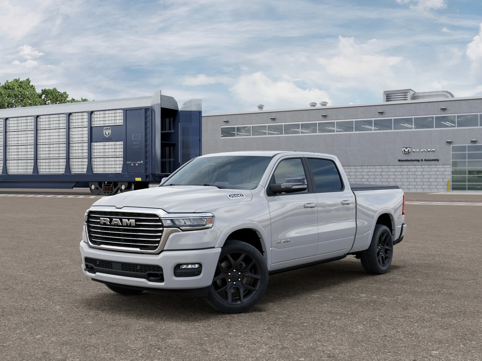 New 2026 Bright White Clear-Coat Exterior Paint RAM Laramie image 27