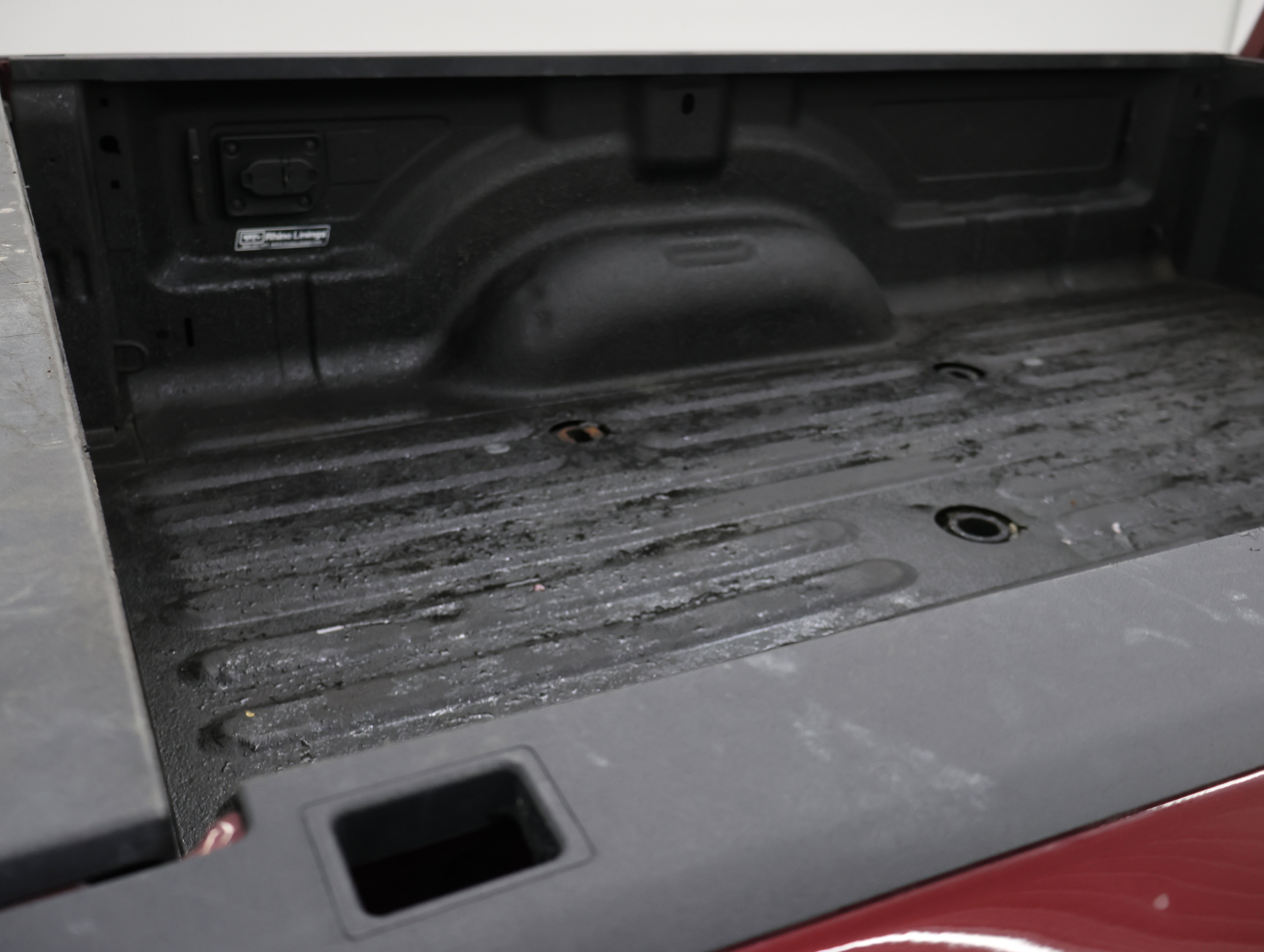 Used 2023 Delmonico Red Pearlcoat Ram 4x4 Crew Cab Big Horn DRW: CREW-LONG-DRW-BIG HORN LVL 1-NIGHT-6.7L DIESEL-NAV-4WD-1 OWNER image 5