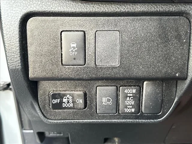 Used 2021  Toyota TRD Off-Road image 22