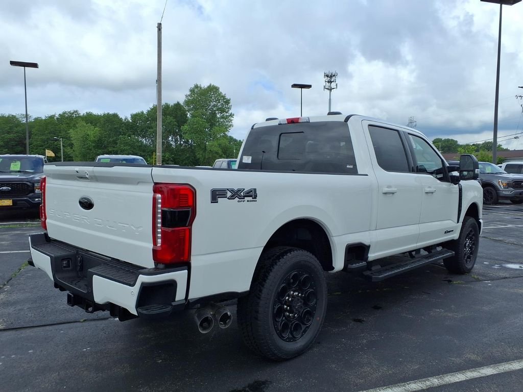 New 2026 Star White Metallic Tri-Coat Ford F-250® Lariat® image 3