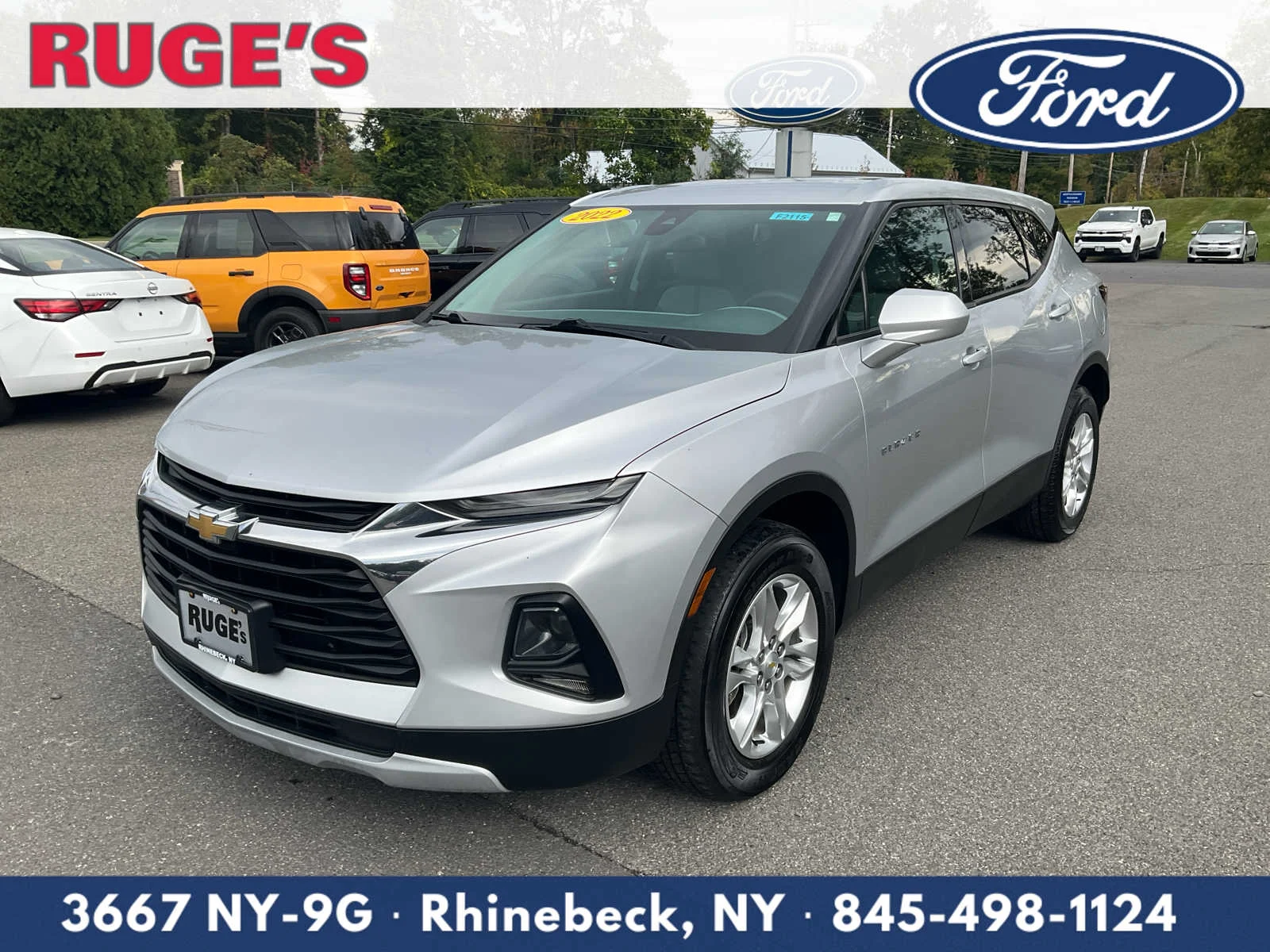 Used 2022 Silver Ice Metallic Chevrolet LT image 7