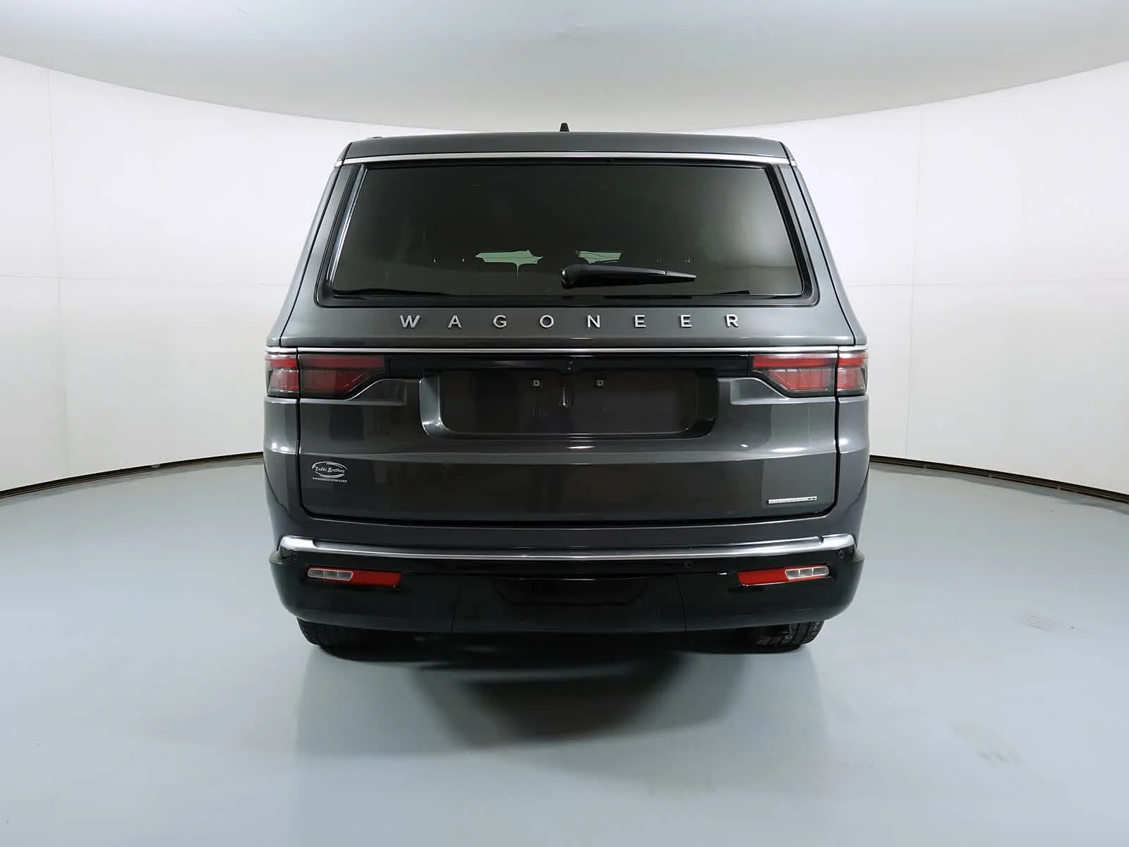Used 2024 Baltic Gray Metallic Clearcoat Jeep Series II image 4