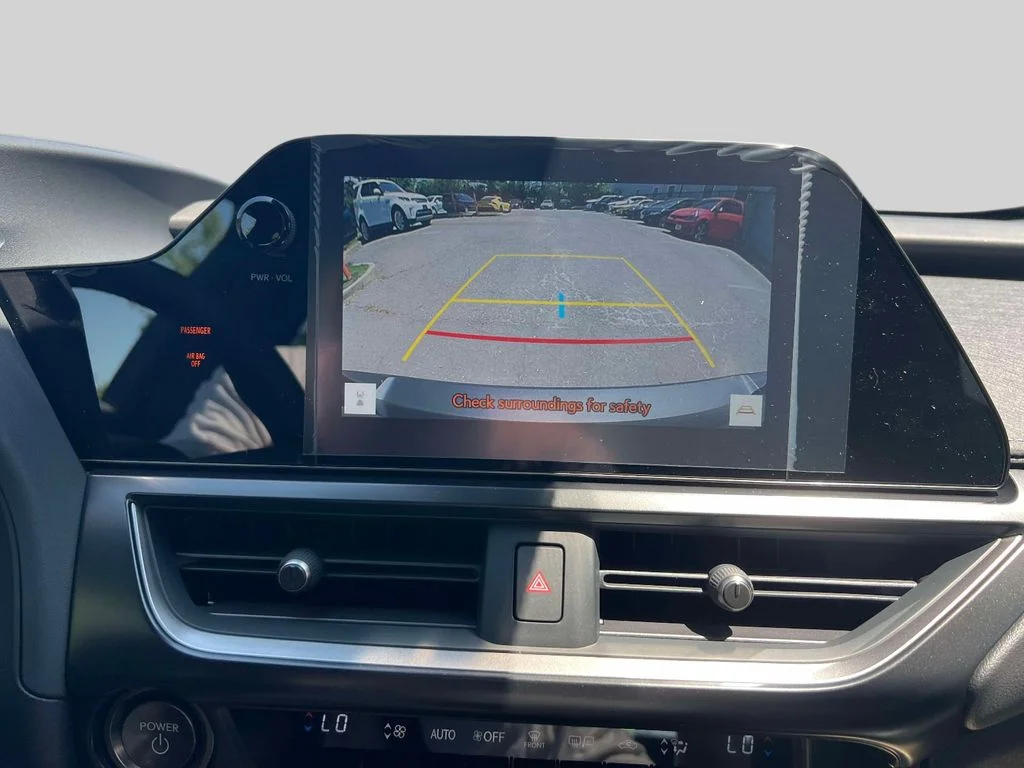 2026 Lexus UX Hybrid 300h Premium - Photo 27