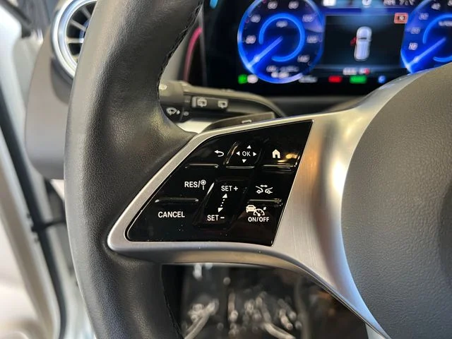 Used 2025 Polar White Mercedes-Benz 300 image 49