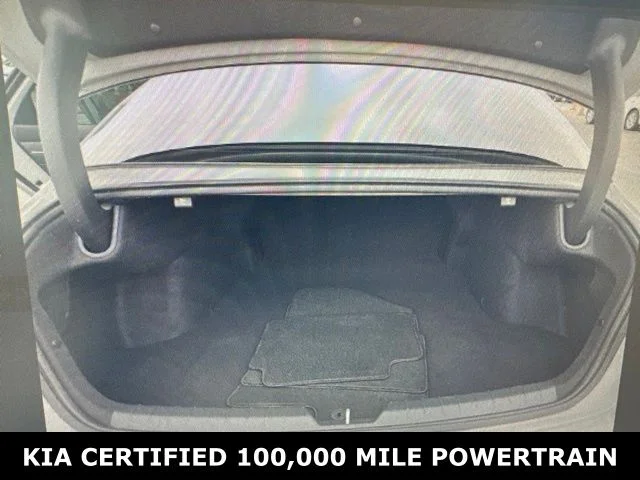 Used 2025 Gray Kia GT-Line image 5