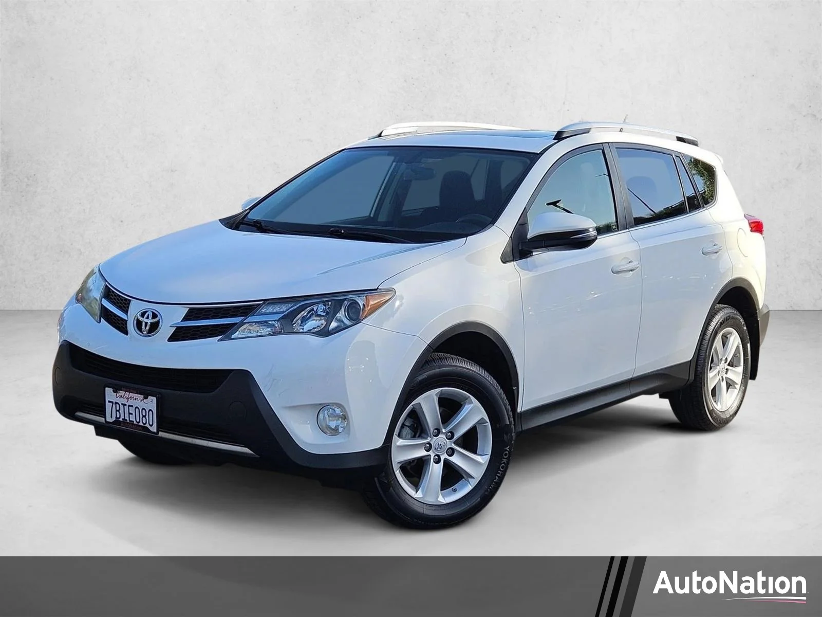 2013 Toyota RAV4 XLE's photo