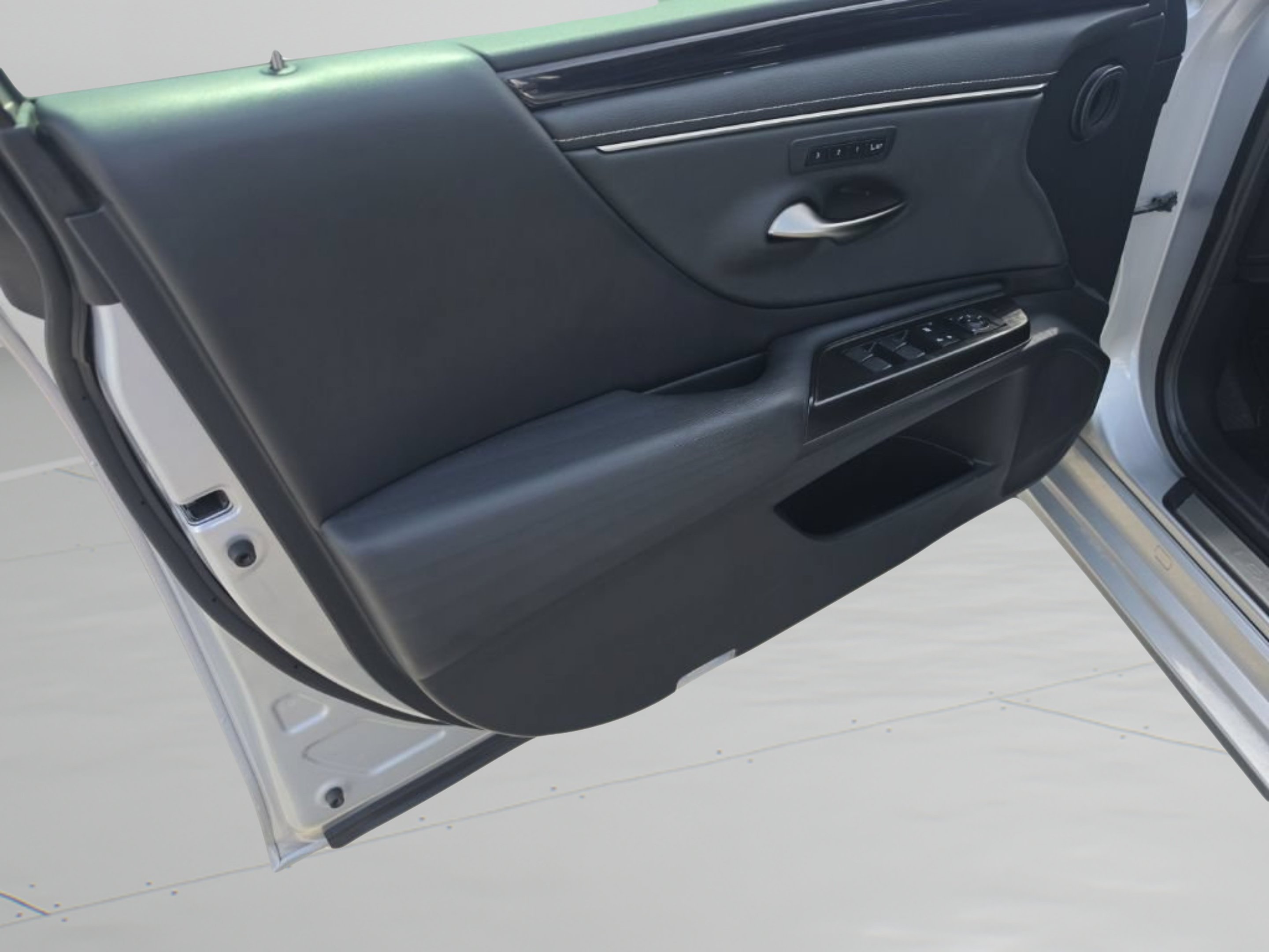 2019 Lexus ES 350 Luxury - Photo 11