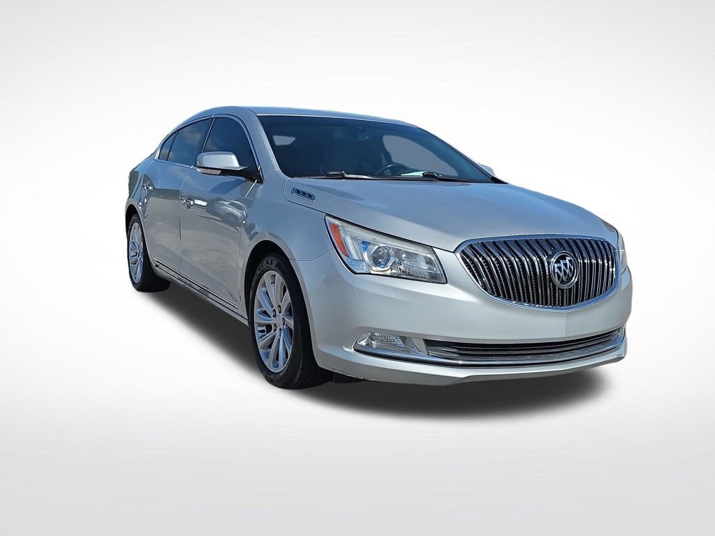 Used 2015 QUICKSILVER METALLIC Buick Leather image 9