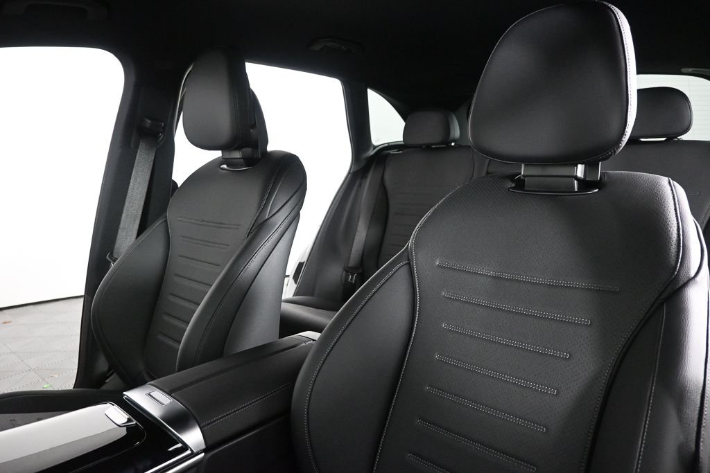 New 2026 Graphite Grey Metallic Mercedes-Benz GLC 300 image 5
