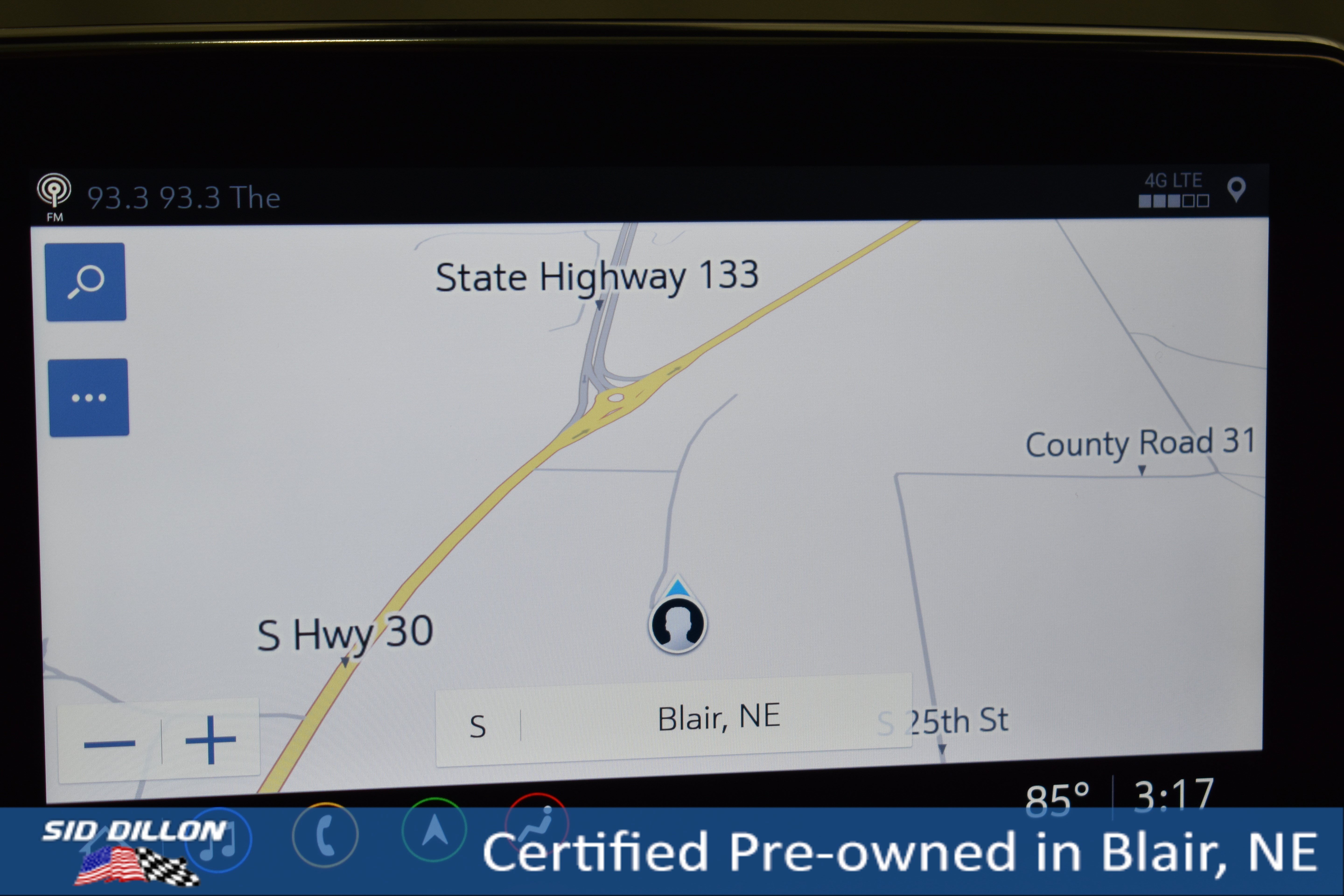 Used 2021 Black Chevrolet Premier image 2