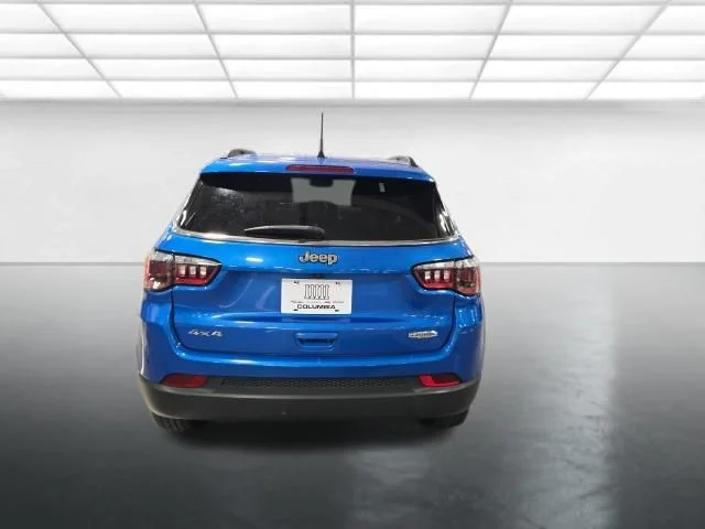 Used 2024 Blue Jeep Latitude image 5