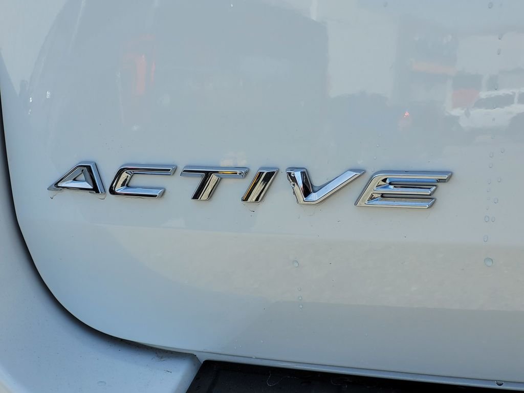 New 2026 Star White Metallic Tri-Coat Ford Active image 5