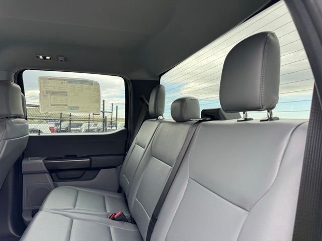 New 2026 Agate Black Metallic Ford XL image 15